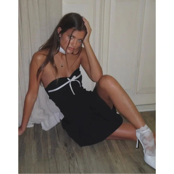 Motel Rocks Panolia Bow Front Bandeau Mini Dress in Tailoring Black - Picture 7 of 13